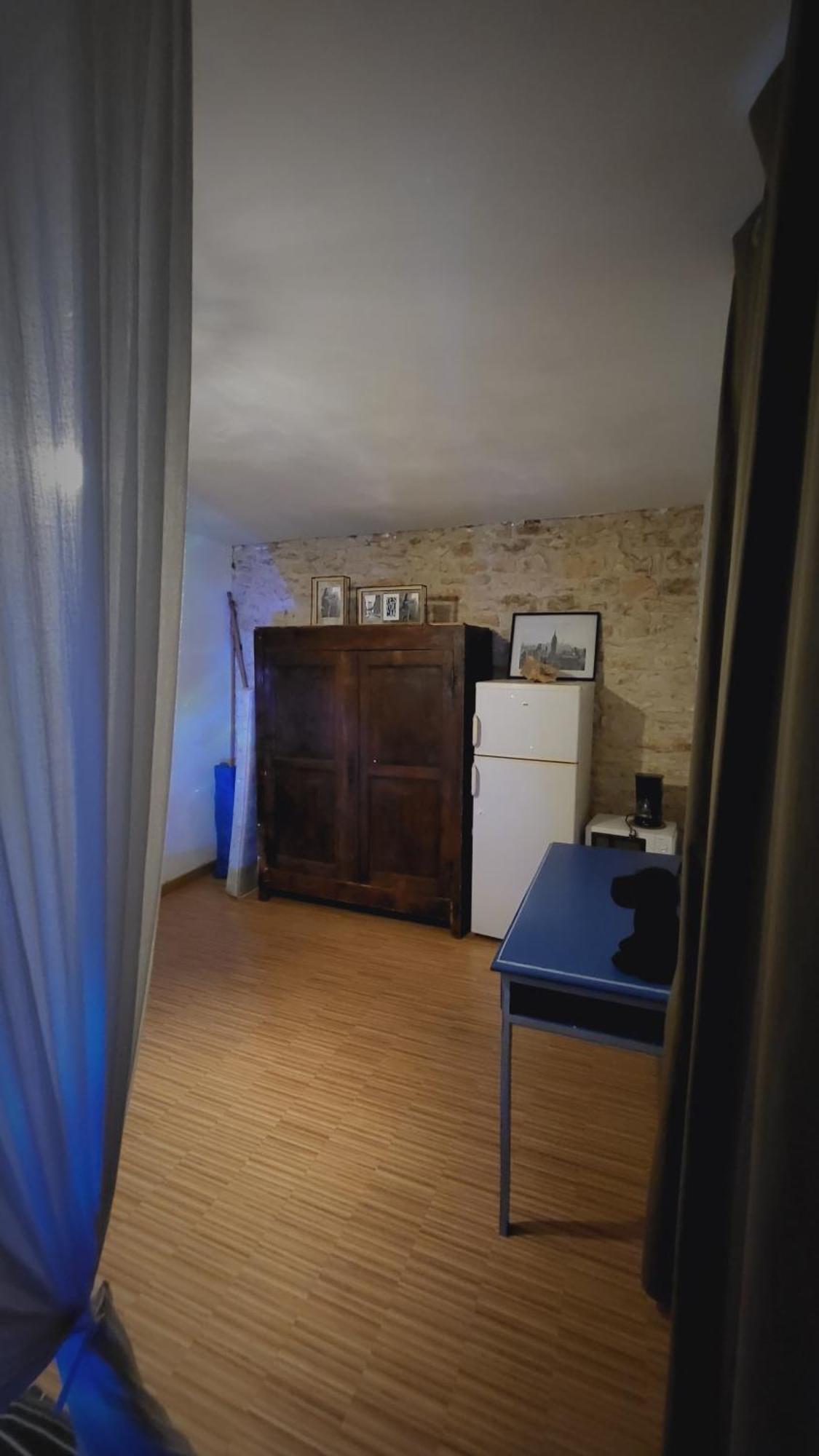 Les Chambres Du Nid Charentais La Poterie  Extérieur photo